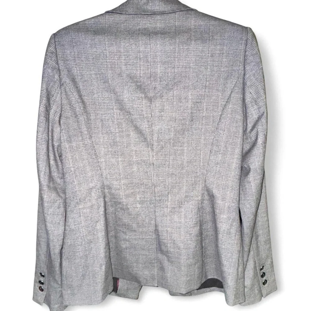 WHITE HOUSE BLACK MARKET Amelia Plaid Blazer, Size 6 - Picture 2 of 3